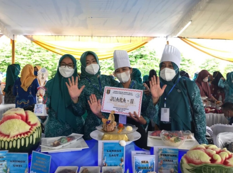 Kota Metro menjadi juara kedua lomba masak serba ikan tingkat Provinsi Lampung tahun 2021