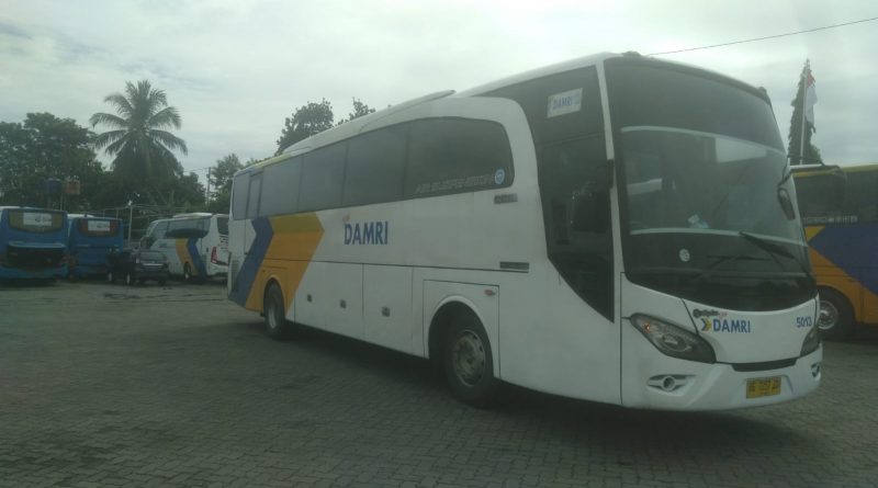 Dua Unit Bus Damri Rute Tubaba-Gambir Resmi Beroperasi