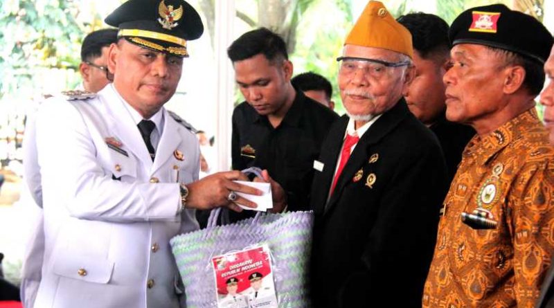 HUT Kemerdekaan RI Ke-80 Walikota Metro Adakan Ramah Tamah Kepada Para Pejuang 45
