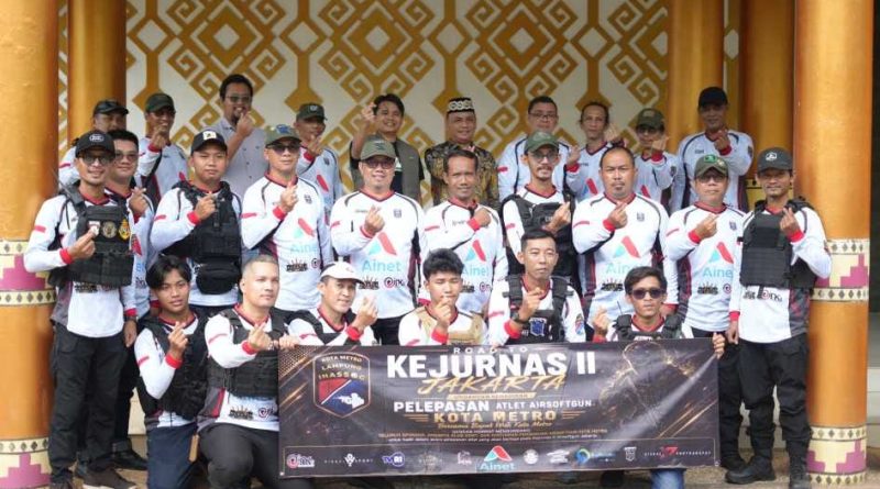 Wali Kota Metro Lepas 15 Atlet Airsoftgun Komunitas KDRT ke Kejurnas INASOC II Jakarta